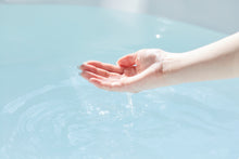 画像をギャラリービューアに読み込む, 【ギフトにおすすめ】無添加入浴剤sus4 10g/3個+アロマオイルERIANA/1個セット ギフトボックス|sus4(サスフォー)