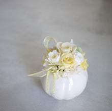 画像をギャラリービューアに読み込む, プリザーブドフラワーアレンジメント Papillon (パピヨン)|liliumflower(リリウムフラワー)