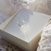 画像をギャラリービューアに読み込む, 天然石イヤーカフ Planet - ムーンストーン Luna|Magic Hour(マジックアワー)