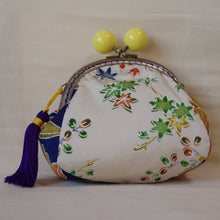 画像をギャラリービューアに読み込む, あめ玉がま口ポーチ キイロ|PlusDot+.(プラスドット)