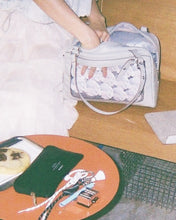 画像をギャラリービューアに読み込む, フラップボストンバッグ(Light gray)|MARSLY(マーズリー)