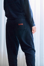 画像をギャラリービューアに読み込む, 両面パイルジョガーパンツネイビー|mucava(ムカバ)