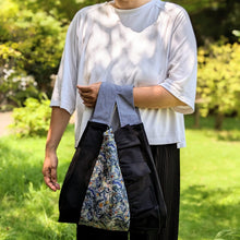 画像をギャラリービューアに読み込む, オーガンジーが可愛い手持ちタイプのアシメフリルバッグ|takutomo(タクトモ)