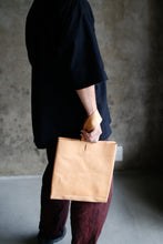 画像をギャラリービューアに読み込む, 暮らしに馴染む“構造美”ミディアムトートバッグ〈QUADRATA-MTB〉|Has(ハズ)