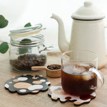 画像をギャラリービューアに読み込む, 猫雑貨・木製プレート&コースター【ねこまみれ メルティ白】|Ten&O Art+Craft(テンアンドオー アートクラフト)