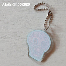 画像をギャラリービューアに読み込む, カラベラ・アクリルキーホルダー|ATELIER DOKURO(アトリエドクロ)
