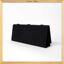 画像をギャラリービューアに読み込む, アラマのスエードクラッチバッグ/ブラック|ARAMA TOKYO(アラマトーキョー)