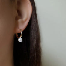 画像をギャラリービューアに読み込む, 天然色 ピンク ホワイト フープピアス|SAKURA jewelry(サクラジュエリー)
