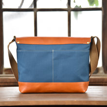 画像をギャラリービューアに読み込む, MUDITA HILL|岡喜近江牛レザーと高島帆布で作った よこショルダーバッグ Lサイズ 【びわ湖ブルー・ブライトキャメル】|Cogocoro(コゴコロ)