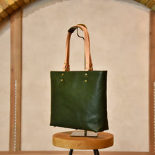 画像をギャラリービューアに読み込む, MUDITA HILL|岡喜近江牛で作ったレザートート フォレストグリーン|Cogocoro(コゴコロ)