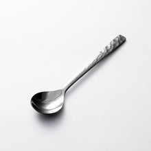 画像をギャラリービューアに読み込む, 日本が作るべきカトラリー「YUEN」|YAMACO(ヤマコ)