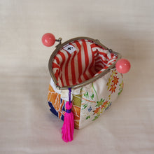 画像をギャラリービューアに読み込む, あめ玉がま口ポーチ モモイロ|PlusDot+.(プラスドット)