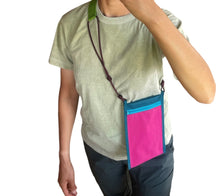 画像をギャラリービューアに読み込む, カラビナ付きサコッシュ|inheri(インハリ)