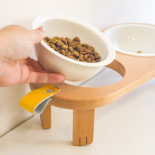画像をギャラリービューアに読み込む, もぐもぐスタンド フードボウル 陶器 《猫用》 ご飯台 食事台|TOSMU(トスム)