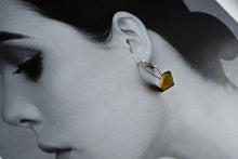 画像をギャラリービューアに読み込む, matataki…コニャッククォーツ10金フープピアス|G.Y.P(ジプ)