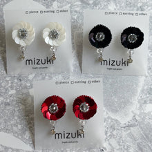 画像をギャラリービューアに読み込む, 《anemone》ビーズ刺繍 ピアスorイヤリング(ニッケルフリー)|mizuki(ミズキ)
