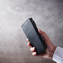 画像をギャラリービューアに読み込む, 速い小さい薄い長財布『1秒財布®︎』レジでモタつかず後ろを気にしない!カードが立つ、お札が噛まない新構造|STUDIUM(ストゥディウム)