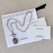 画像をギャラリービューアに読み込む, 【ネックレス】冬の光を纏うファイアオパールとクリスタルガラスのネックレス|ERIKOART(エリコアート)
