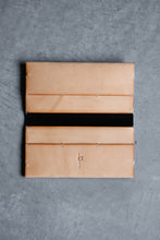 画像をギャラリービューアに読み込む, 余白を愉しむ長札入れ〈LOCUS-LW〉|Has(ハズ)