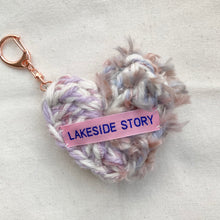 画像をギャラリービューアに読み込む, 毛糸のハートチャーム|LAKESIDE STORY(レイクサイドストーリー)
