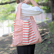 画像をギャラリービューアに読み込む, 作家オリジナル生地でつくった肩掛けアシメフリルバッグ|takutomo(タクトモ)