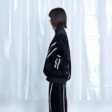 画像をギャラリービューアに読み込む, カーブライン トラック ジャケット|Nora Lily(ノラリリー)