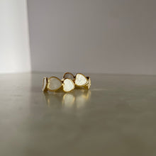 画像をギャラリービューアに読み込む, ハート×シェルフープピアス|Novedad.(ノベダ)