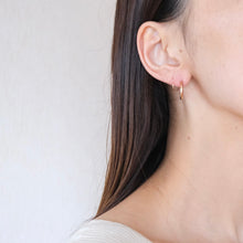 画像をギャラリービューアに読み込む, ステンレスシンプルねじりピアス|HOTARU(ホタル)