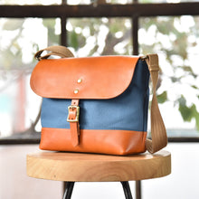 画像をギャラリービューアに読み込む, MUDITA HILL|岡喜近江牛レザーと高島帆布で作った よこショルダーバッグ Sサイズ 【びわ湖ブルー・ブライトキャメル】|Cogocoro(コゴコロ)