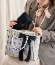 画像をギャラリービューアに読み込む, ツイードフラップバッグ(White)|MARSLY(マーズリー)