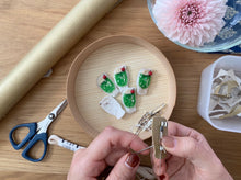 画像をギャラリービューアに読み込む, ブローチ【クリームソーダ】|tsubutsubu design.(ツブツブデザイン)