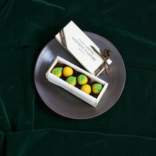 画像をギャラリービューアに読み込む, 柚子ショコラ|アントワーヌ・カレーム
