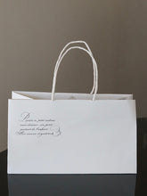 画像をギャラリービューアに読み込む, オリジナル紙袋 白 |Le Chocolat Ally (ルショコラアリー)