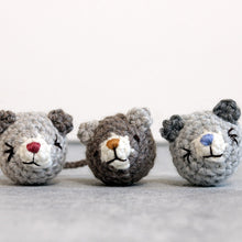 画像をギャラリービューアに読み込む, ねずみのあみぐるみ キャラメル キャットニップ入り|necono(ネコノ)