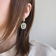 画像をギャラリービューアに読み込む, 草原のお花ピアス|slowly&starry(スローリーアンドスターリー)