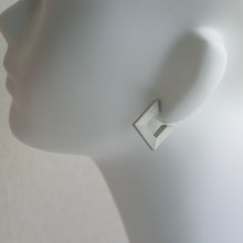 画像をギャラリービューアに読み込む, cement No.17|No.1533(ナンバーイチゴーサンサン)