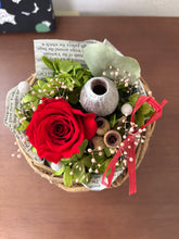 画像をギャラリービューアに読み込む, コロンとしたプリザーブドフラワー レッド|ふぁん natural florist(ファン ナチュラル フローリスト)