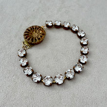 画像をギャラリービューアに読み込む, 【ブレスレット】特別なシーンを彩る優美なヴィンテージスワロフスキーとクラスプのブレスレット|ERIKOART(エリコアート)