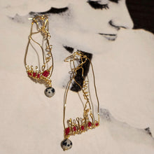 画像をギャラリービューアに読み込む, Standing on tiptoe|neko(ネコ)