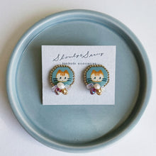 画像をギャラリービューアに読み込む, ねこイヤリング 茶白ねこ|slowly&starry(スローリーアンドスターリー)