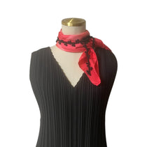 画像をギャラリービューアに読み込む, 刺繍ラリエット L-Prati (エルプラティ)|Mon Luxe (モンリュクス)