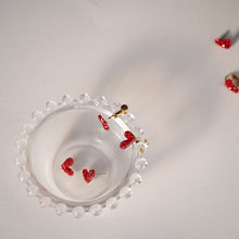 画像をギャラリービューアに読み込む, 鮮やかでPOPな赤のハートのピアス クリスタルガラス|BLANCHE NEIGE(ブランシュネージュ)