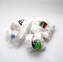 画像をギャラリービューアに読み込む, JOY PACKING POACH(L)|KON KON design(コンコンデザイン)