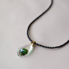 画像をギャラリービューアに読み込む, Pendant / vintage glass top × natural stones|soiesoie(ソワソワ)