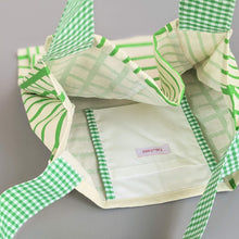 画像をギャラリービューアに読み込む, 作家オリジナル生地でつくった肩掛けアシメフリルバッグ|takutomo(タクトモ)