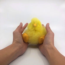 画像をギャラリービューアに読み込む, チャーム ひよこ ベビーアルパカ100% ペルー職人手仕事・一点もの|RUNA SHOP(ルナショップ)