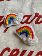 画像をギャラリービューアに読み込む, ブローチ【レインボー】|tsubutsubu design.(ツブツブデザイン)