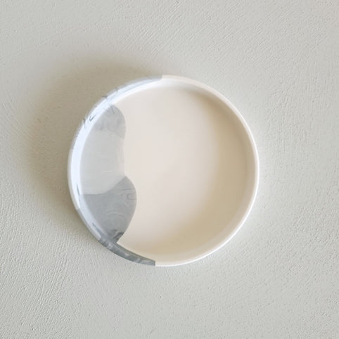 TOIRO DE Simple Tray 《Latte series - white - M》｜TOIRO DE（トイロ）