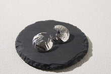 画像をギャラリービューアに読み込む, Pluto Fragment pierced earrings Silver|Plu.2(プルードゥ)
