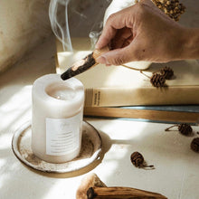 画像をギャラリービューアに読み込む, パロサント&ベージュキャンドルギフトセット(ホワイトトレー)|gis(ギス)